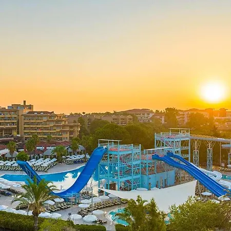 Aquaworld Hotell *